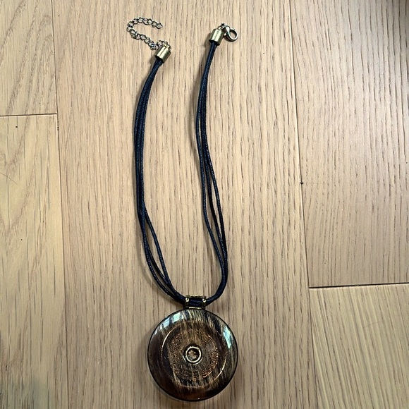 Elegant Boho Aztec Pendant - Picture 4 of 5